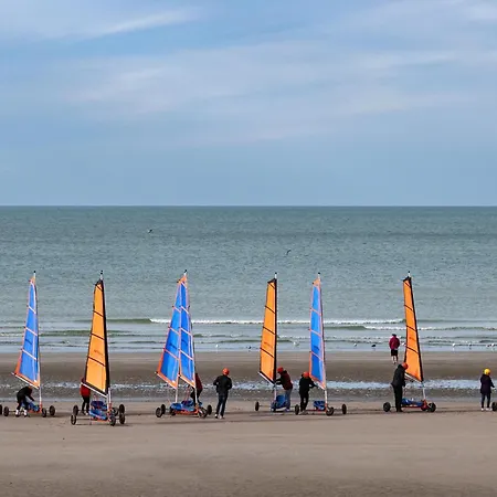 Vakantiehuis Awesome In Dunkerque With Wifi *