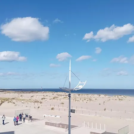 Awesome In Dunkerque With Wifi Vakantiehuis *